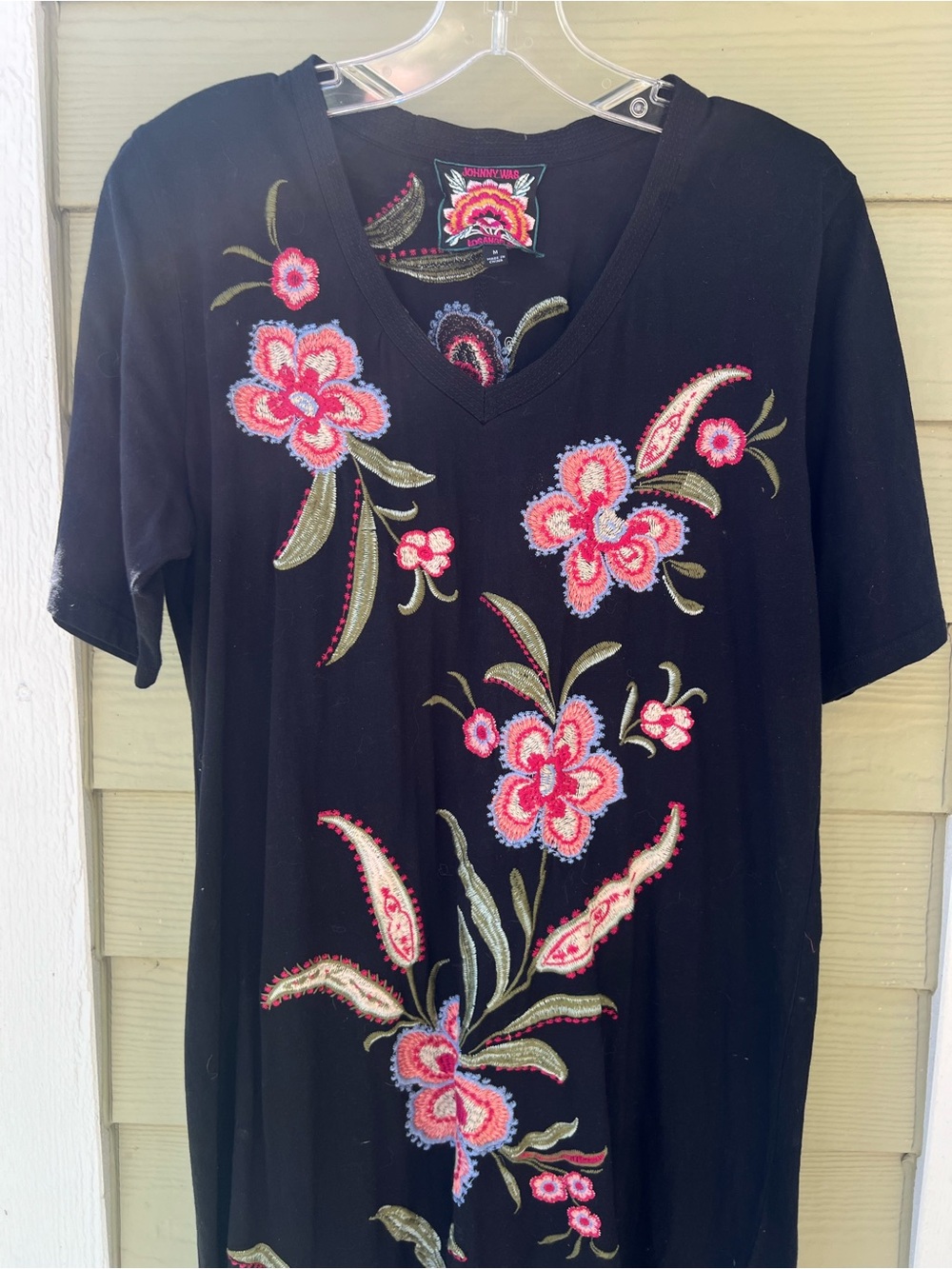 Johnny Was Libbi Trapunto T-Shirt Dress   Size  medium m embroidered black - Picture 8 of 8